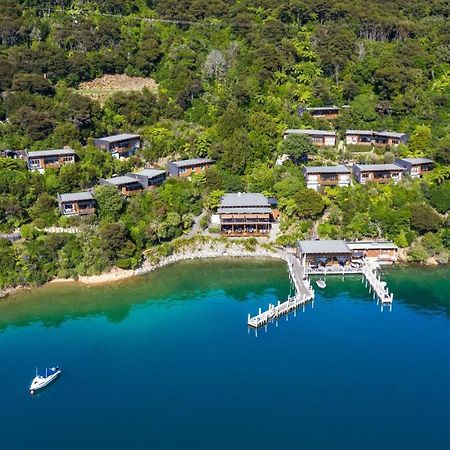 Bay Of Many Coves Hotel Arthur's Bay Eksteriør billede