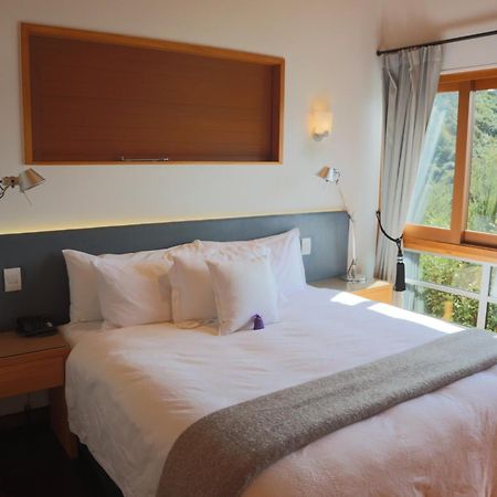 Bay Of Many Coves Hotel Arthur's Bay Eksteriør billede